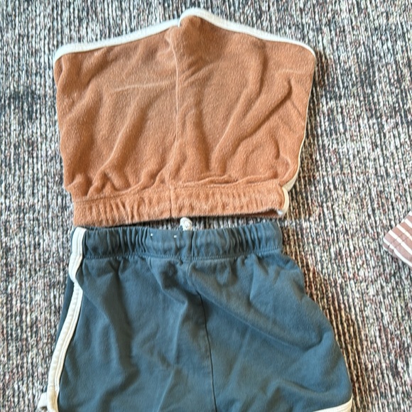 3t lot - Picture 6 of 6